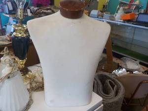 lot 356 image: Half Male Mannequin...