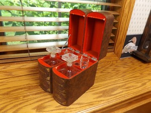 lot 9 image: Vintage Wood Hidden Liquor Bar with Decanters and Shot Glasses