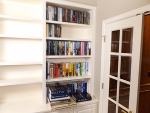 lot 25 image: Large Lot of Modern etc. First Edition etc. Hard Cover Books