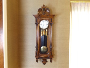 lot 64 image: Antique Porcelain Faced Wood Blind Mans Wall Clock