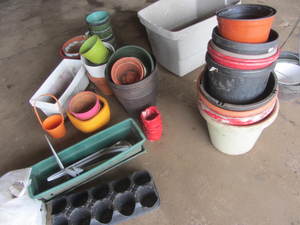Pots & Planters