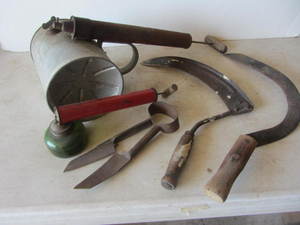 Vintage Sprayers, Tools