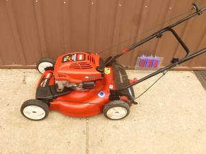 lot 24 image: Toro self propelled mower. Good condition. Tested & works. As shown.