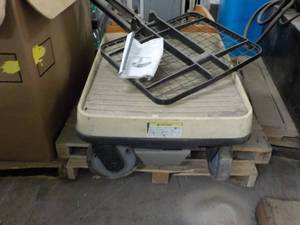 lot 131 image: Crown Lift needs work...