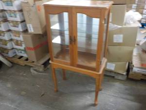 lot 108 image: Curio Cabinet...