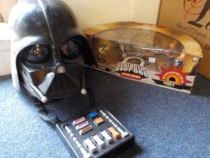 lot 121 image: Star Wars  ...
