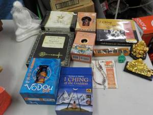 lot 230 image: Buddha, I Ching, Tara Box and more...