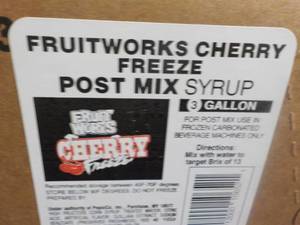 lot 317 image: 3 Gallon Fruitworks Cherry Freeze P...