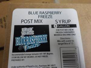 lot 334 image: 3 Gallon Blue Raspberry Freeze Post...