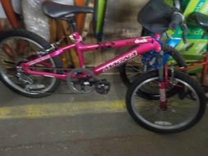 lot 341 image: Magna Bike...