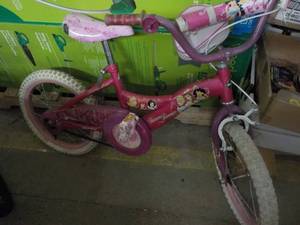 lot 343 image: Princess Bike...