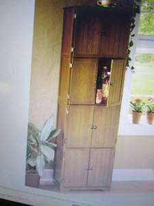 lot 68 image: 8 Door Wall Cabinet not in original...