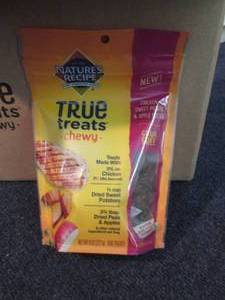 lot 300 image: 4-8 oz Bags Natures Recipe True Tre...