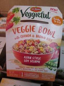 lot 326 image: Case of 12-7.4 oz Veggieful Asian S...