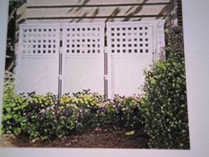 lot 161 image: Suncast Outdoor Screen Enclosure 44...