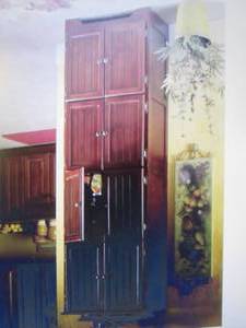 lot 179 image: 8 Door Wall Cabinet not in original...