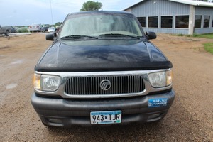 2000 Mercury Mountaineer AWD - 129,586 Miles -