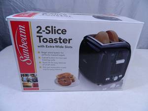 lot 21 image: New Sunbeam Toaster