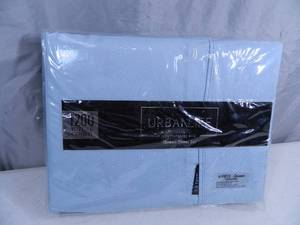 lot 46 image: New 1200 Count Urban Life Comtemporary Chic 4 Pc Sheet Set