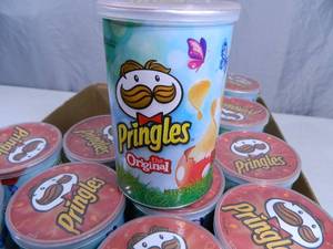lot 101 image: 16 New Cans of Pringles