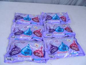 lot 140 image: 6 New 11 oz Bags of Hershey Milk Chocolate Kisses