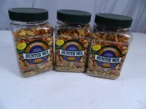 lot 152 image: 3 New Containers of Gourmet Hunters Mix