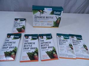 lot 166 image: New Japenese Beetle Traps, Bags, and Bait