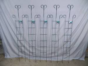 lot 15A image: 5 New Narrow Scroll Garden Trellis