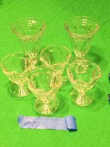 lot 29 image: Crystal Dishes