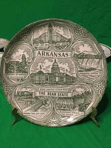 lot 39 image: Ironstone collectors plates