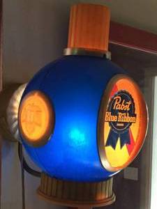 lot 4 image: Pabst Blue Beer
