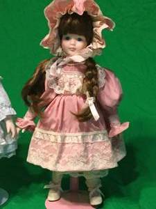 lot 19 image: Porcelain Dolls