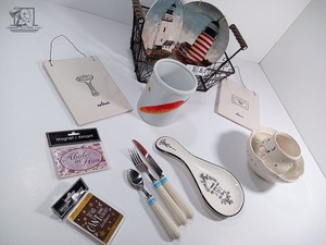 lot 315 image: Porcelain Kitchen Set