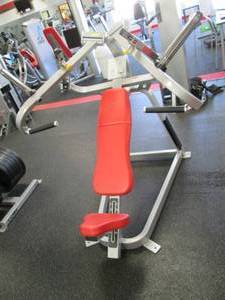 lot 36 image: Converging Plate Loaded Chest Press...