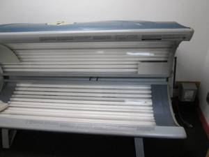 lot 101 image: Tanning Bed See Photos...