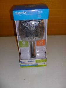 lot 2 image: Oxygenics Marvel Chrome 6-Spray Handheld Shower