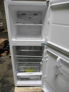 lot 228 image: Premium 7.1 cu. ft. Frost Free Top Freezer Refrigerator in White PRN7005HW