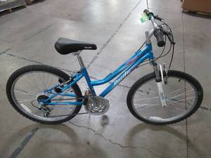 lot 3 image: Pacific Girls Tide Mountain Bike, 24-Inch, Blue, 241123PC - NEW