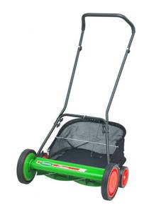 lot 23 image: SCOTTS 20 in. Manual Walk Behind Reel Mower with Grass Catcher