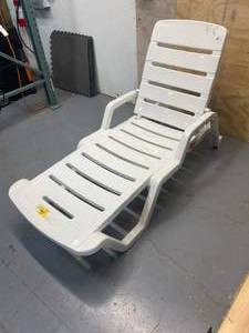 lot 84 image: Patio Chaise Lounge in White