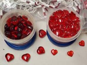 Misc Valentine Crafts Lot