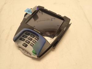lot 47 image: Equinox L5300 POS terminal