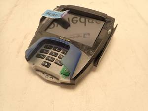 lot 48 image: Equinox L5300 POS terminal