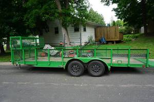 lot 5 image: 2017 Load Trail 20 Tandem Axle Landscape Trailer