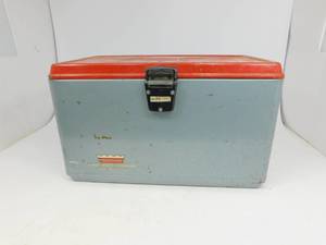 lot 19 image: Vintage 1950s Cold Flyte Cooler by Hamilton Kotch