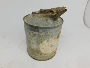 lot 24 image: Vintage Metal 1 Gal. Gas Can