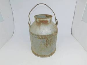 lot 28 image: Vintage Milk  Cream Can