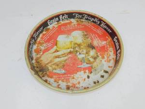 lot 35 image: Vintage Metal Grain Belt Drink Tray