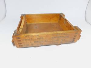 lot 36 image: Vintage Wooden Ammunition Case