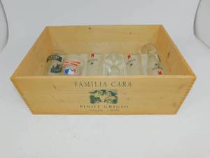 lot 42 image: Vintage Crate with Beer Glasses